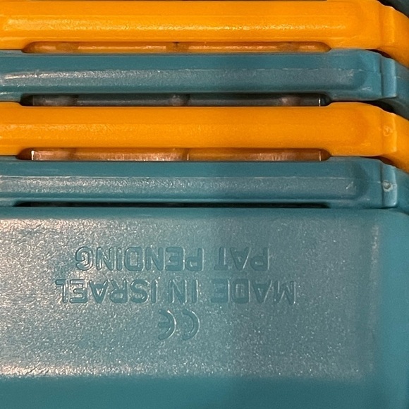 Hohner Clatterpillar Rattle Percussion Instruments - Picture 2 of 6